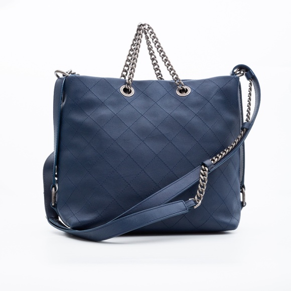 CHANEL BLUE QUILTED CALFSKIN LEATHER URBAN ALLURE HOBO BAG (2017) SMALL - Picture 2 of 10